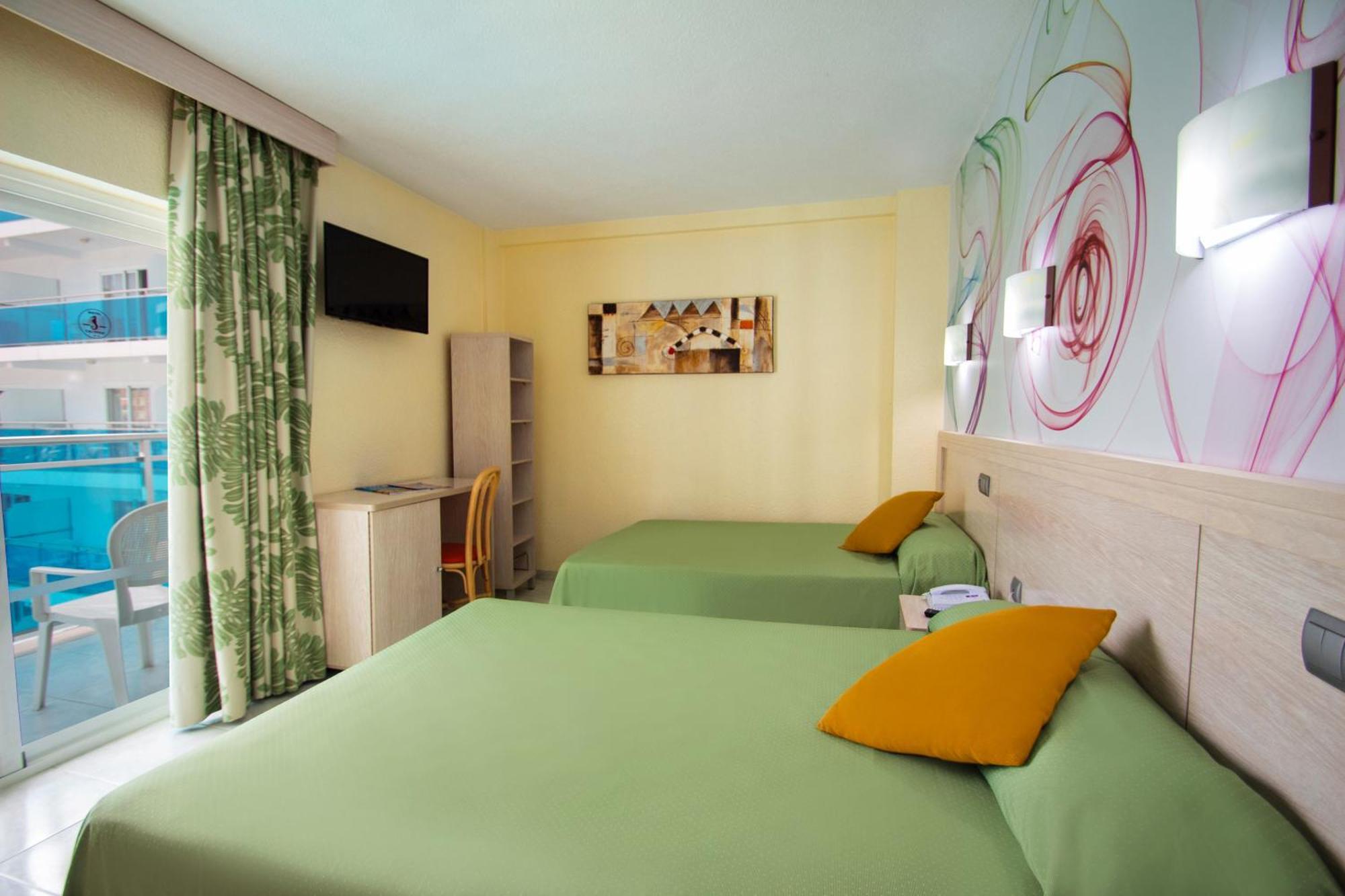 Hotel Servigroup Calypso Μπένιντορμ Εξωτερικό φωτογραφία